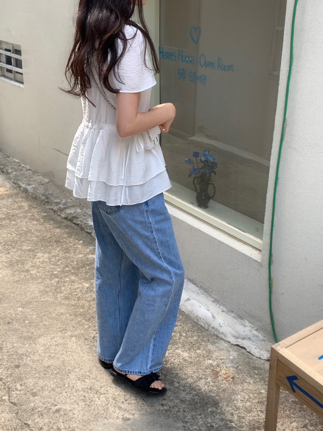 https://fulmo-img-server.com/frill-macherie/72b08c33-d318-4ab4-b341-8435af029bd1.jpg