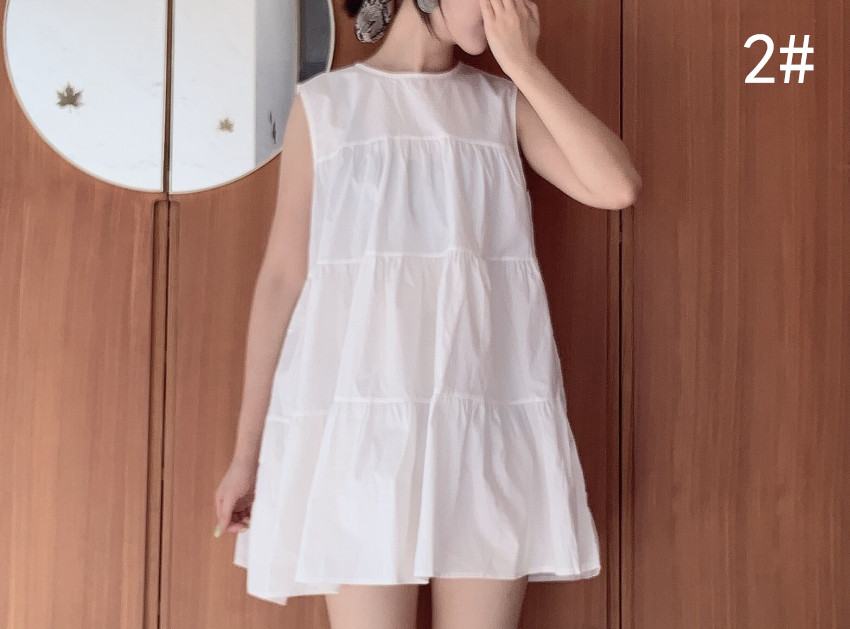 https://fulmo-img-server.com/frill-macherie/80624374-f1f0-464a-9a74-e934601b26d8.jpg
