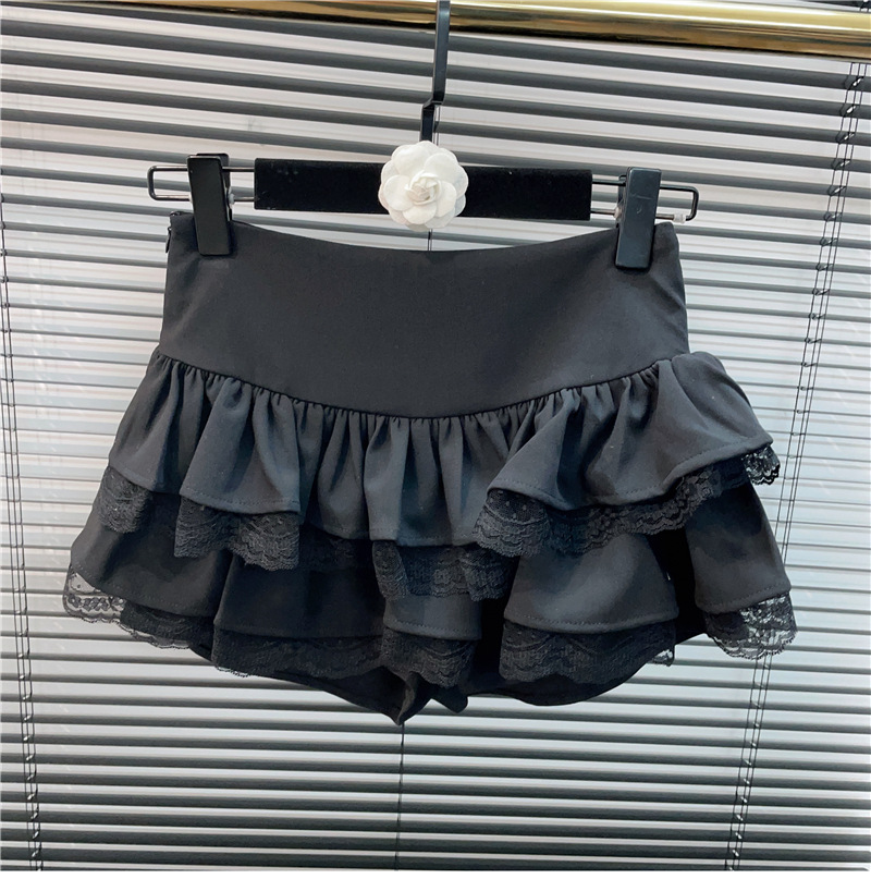 フリル三段ティアードレース付きキュロットスカート