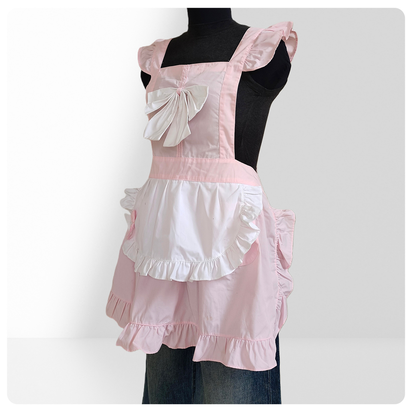 フリルエプロン可憐な大きめリボンと贅沢姫系