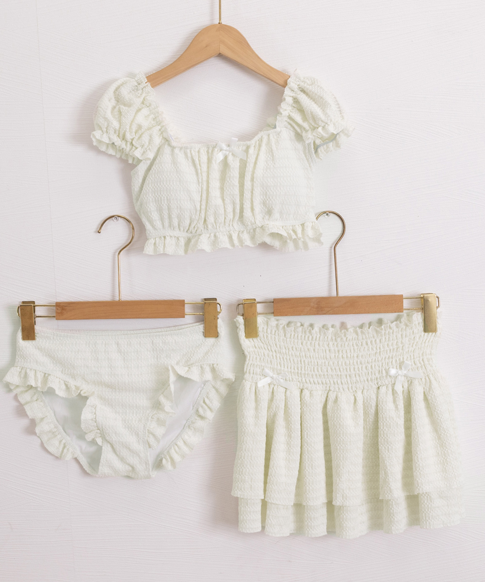 https://fulmo-img-server.com/frill-macherie/d7f49234-ba11-4834-b0ba-5e403c6621fc.jpg