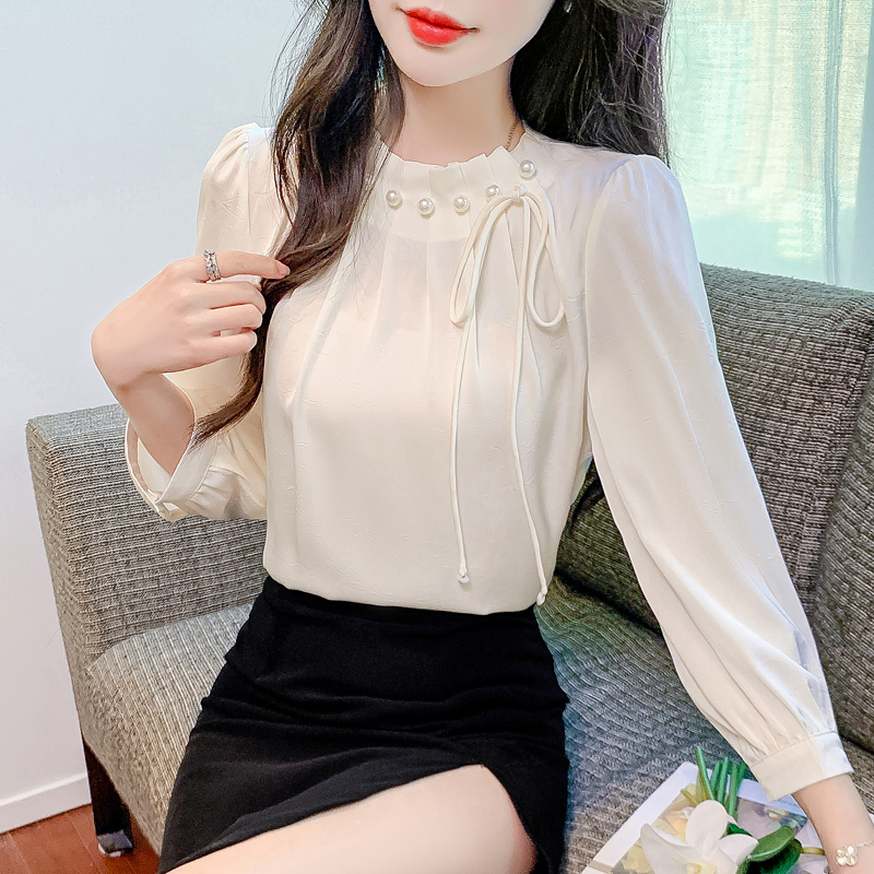 https://fulmo-img-server.com/frillista/1230e16e-7e3e-4e00-8bd2-59c25197ead1.jpg