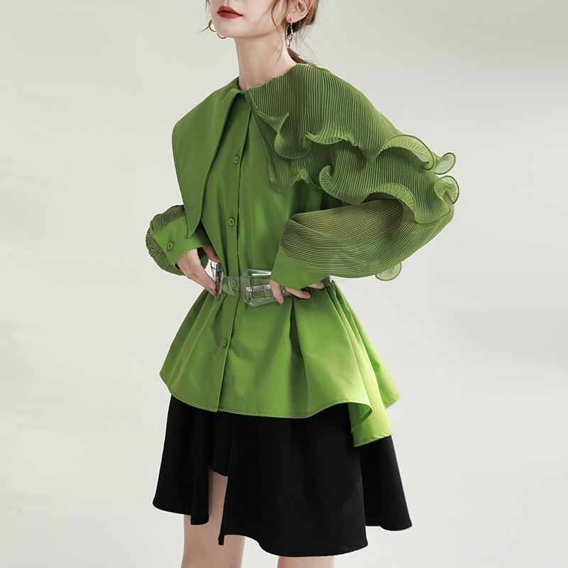 フリルブラウス 立体プリーツ袖フリルブラウス襟元華やかデザイン