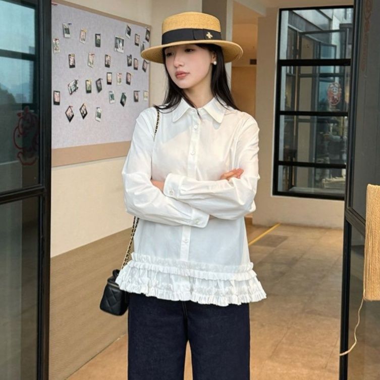 フリルブラウス 優美な裾フリルブラウス