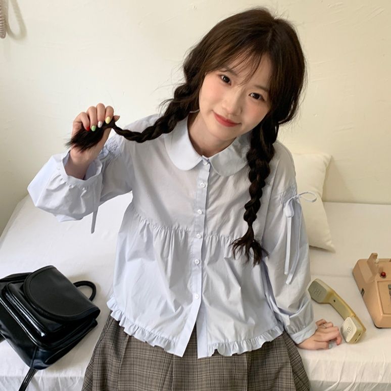 フリルブラウス 優美な丸襟裾フリルブラウス