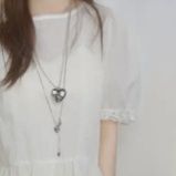 フリルブラウス 優美なフリル袖ペプラムブラウス