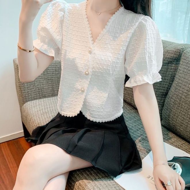 https://fulmo-img-server.com/frillista/1755571698262_9bsj6j29_vdopu9l8.jpeg