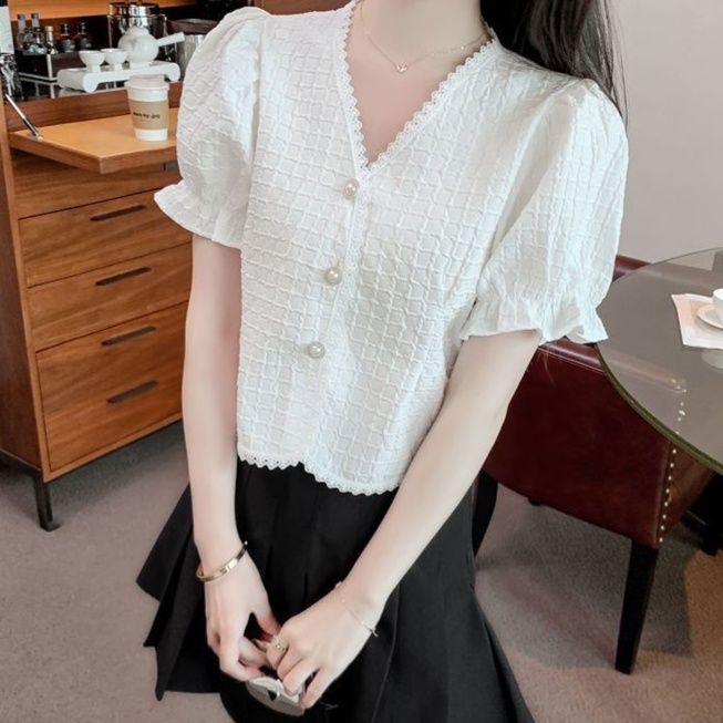 https://fulmo-img-server.com/frillista/1755571726404_er9264xp_y73tojkv.jpeg