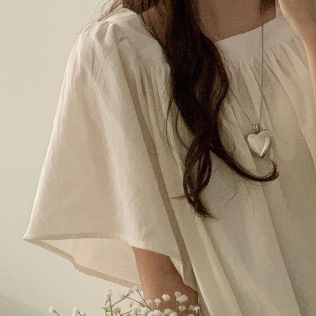 https://fulmo-img-server.com/frillista/1755918791246_2ms6d0qf_xjnzdhan.jpeg