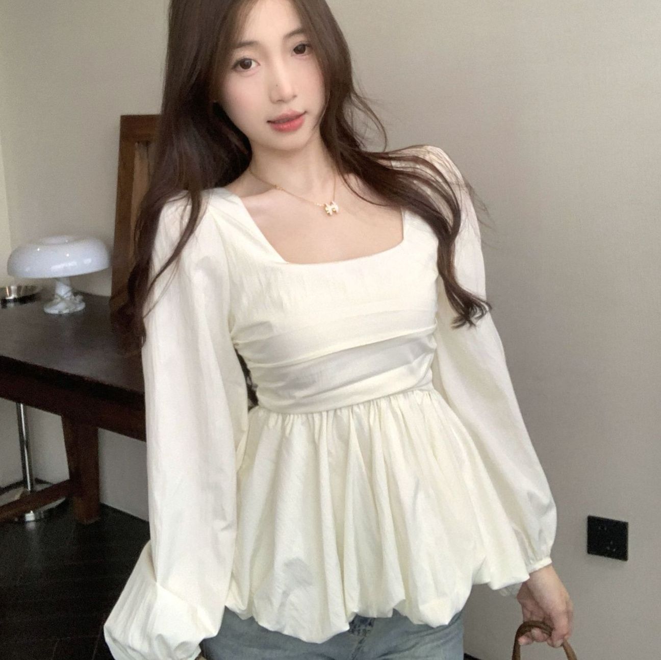 https://fulmo-img-server.com/frillista/1755925897149_shjm8cfv_p6jjudbd.jpeg