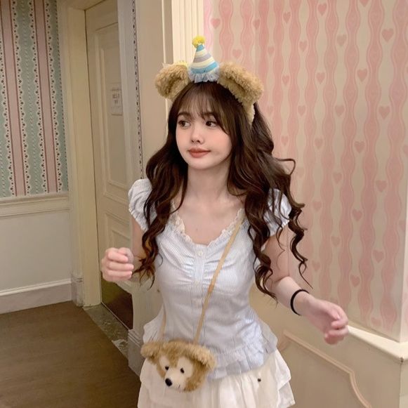 https://fulmo-img-server.com/frillista/1756177929595_ymwanhkp_qlo0j702.jpeg
