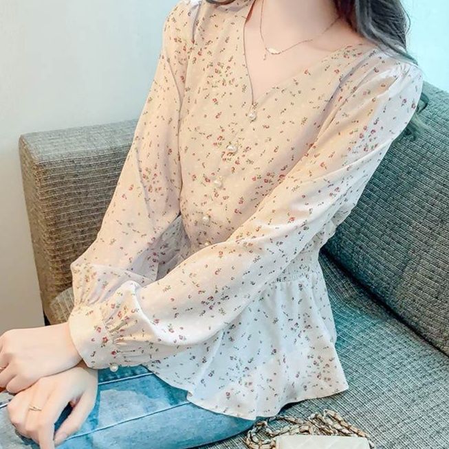 フリルブラウス 小花柄シフォン素材裾フリル長袖ブラウス