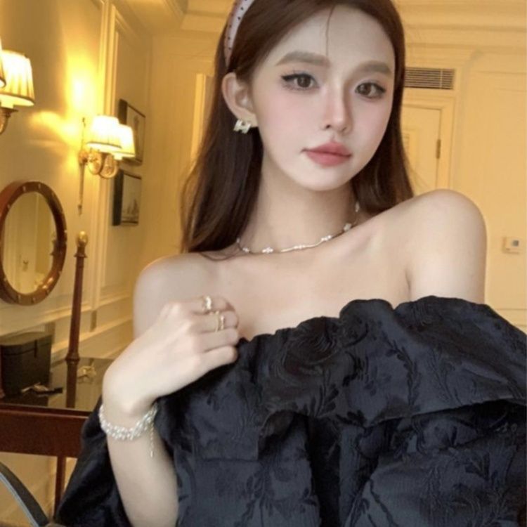 https://fulmo-img-server.com/frillista/1756866625672_i6hkm3lg_6pe0c2fx.jpeg