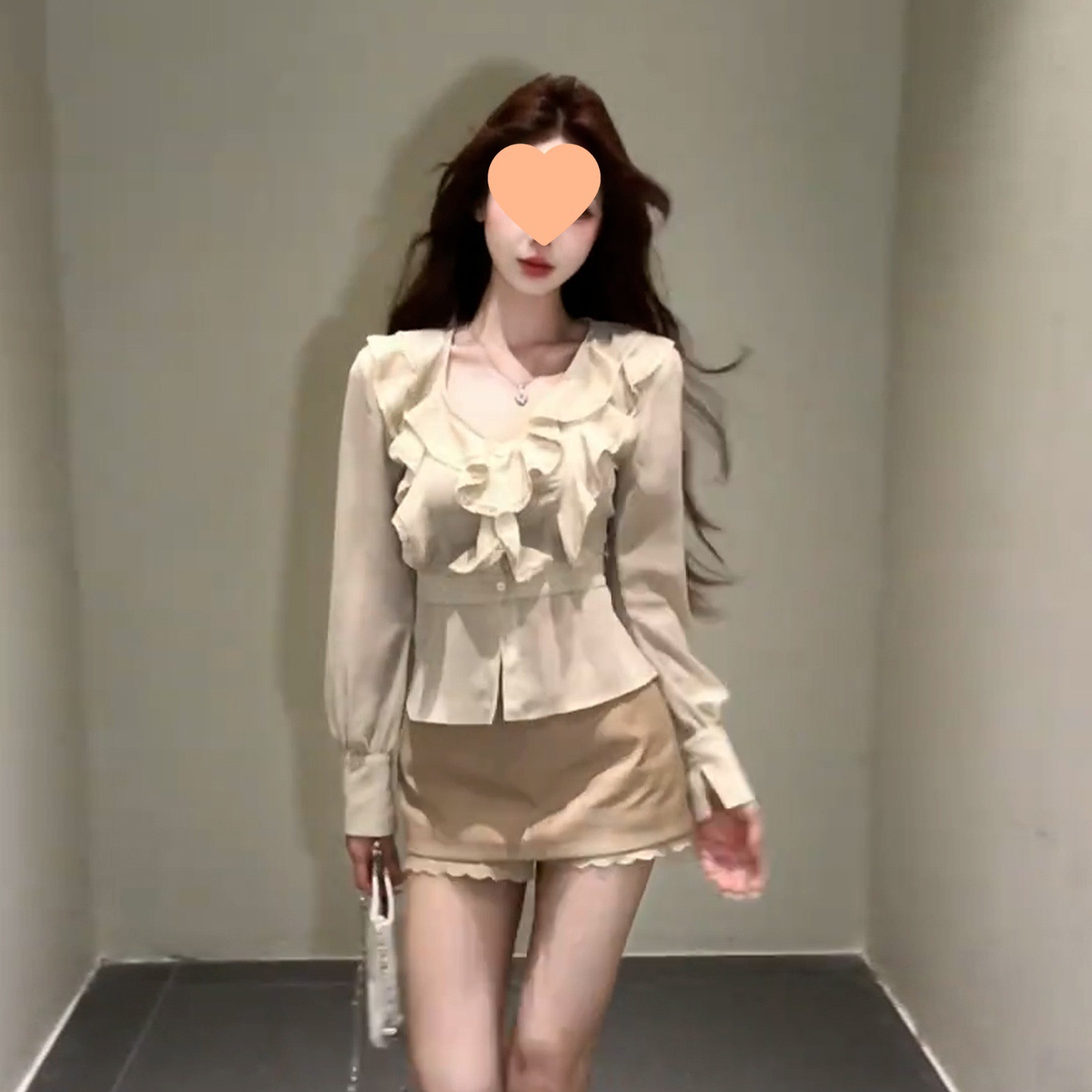 https://fulmo-img-server.com/frillista/1ab430e0-80b8-4a58-b3df-37dc93626b15.jpg