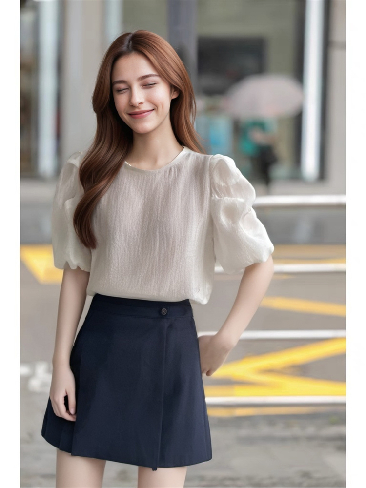 https://fulmo-img-server.com/frillista/2e02e6ce-ec15-47a7-a5e7-5fe49c8098c5.jpg