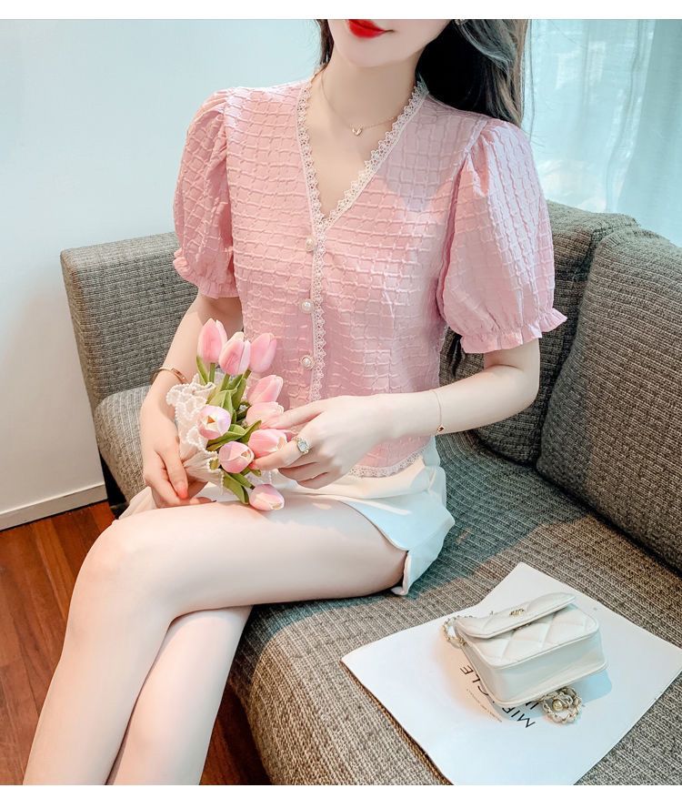 https://fulmo-img-server.com/frillista/2fdb791d-02c9-4c4d-a499-0e19da56b47b.jpg