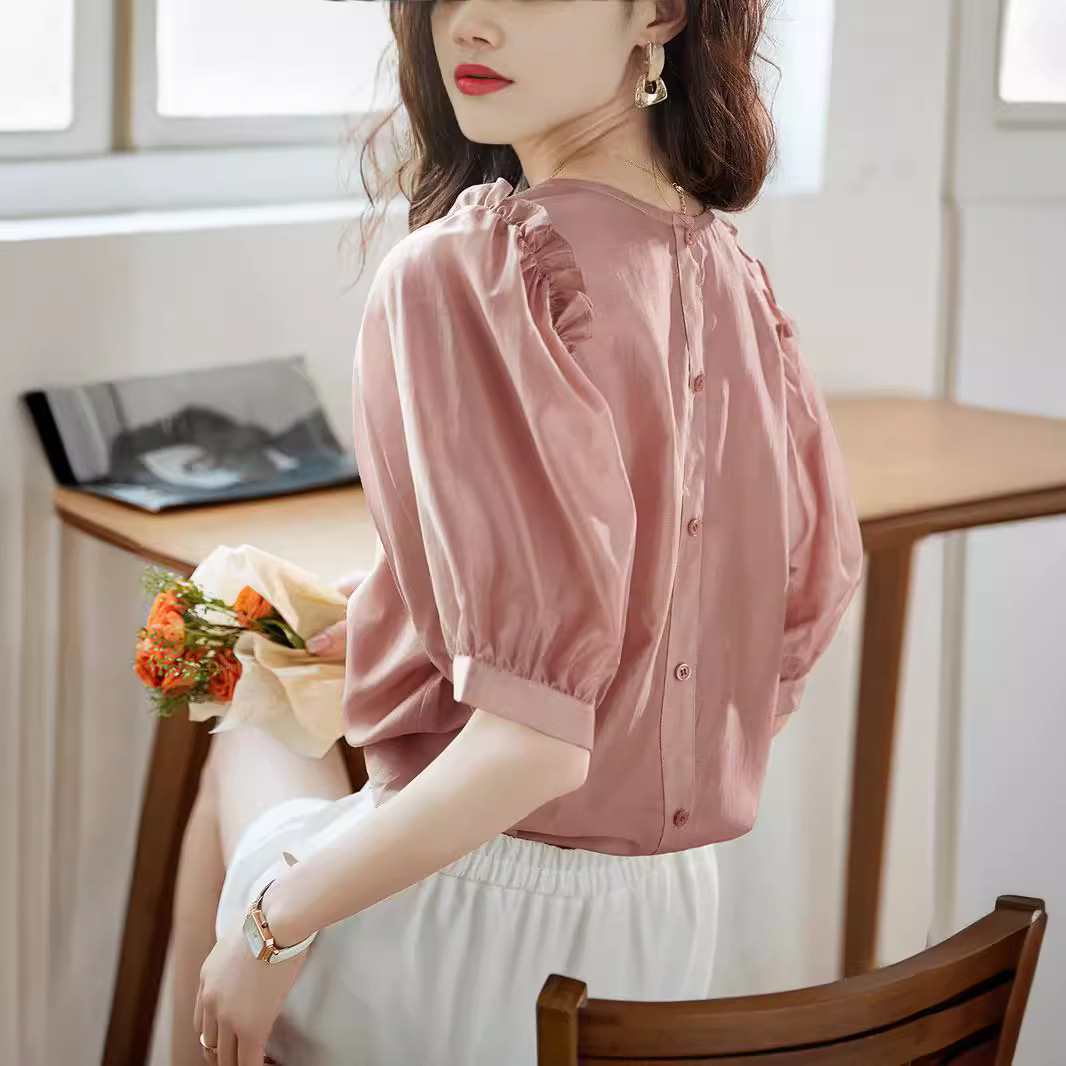 https://fulmo-img-server.com/frillista/3e14ab10-d67b-4ffa-ad40-83bace39a5a7.jpg