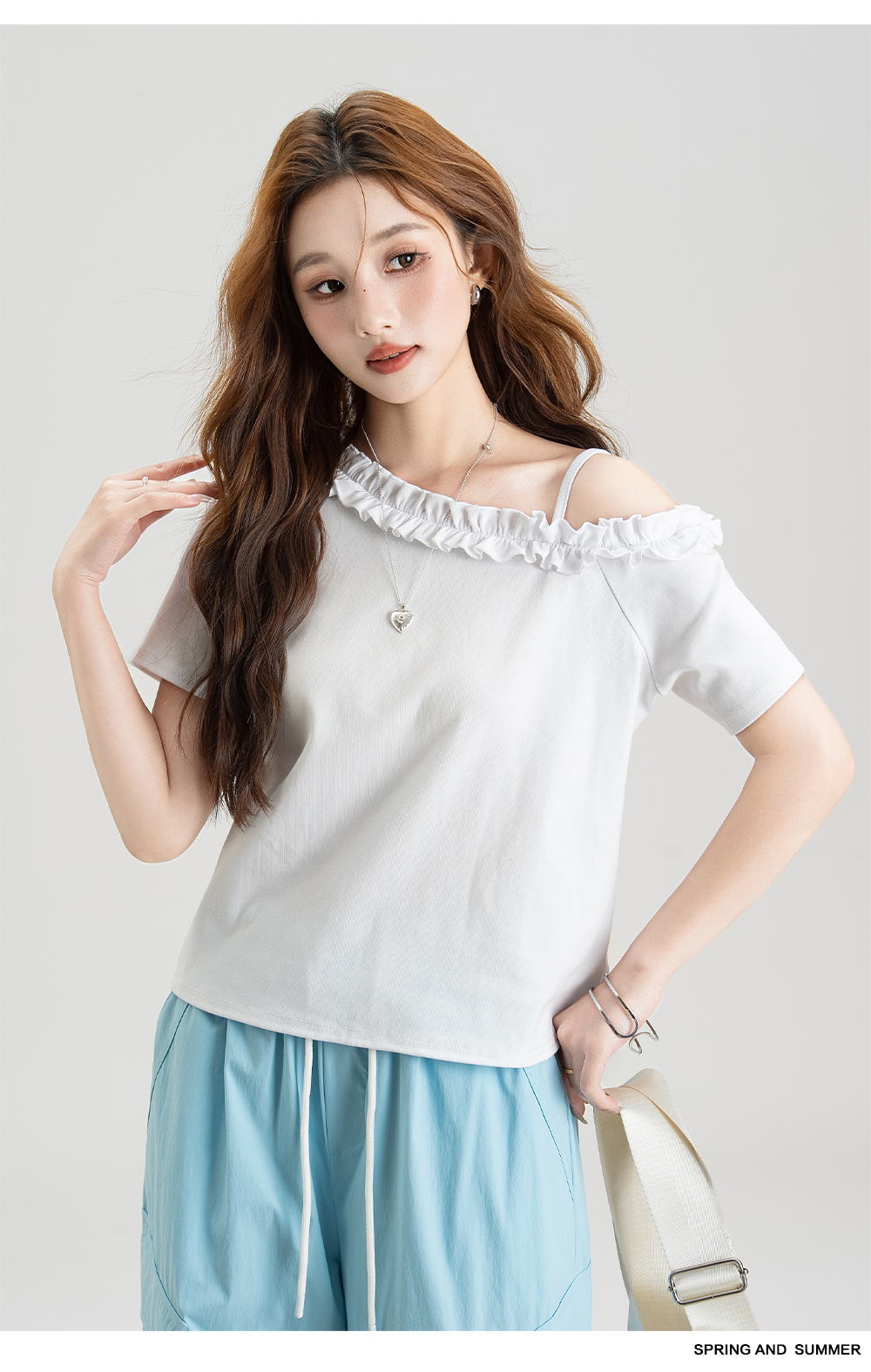 https://fulmo-img-server.com/frillista/44e38edb-8763-4623-9daa-f4197eace89e.jpg
