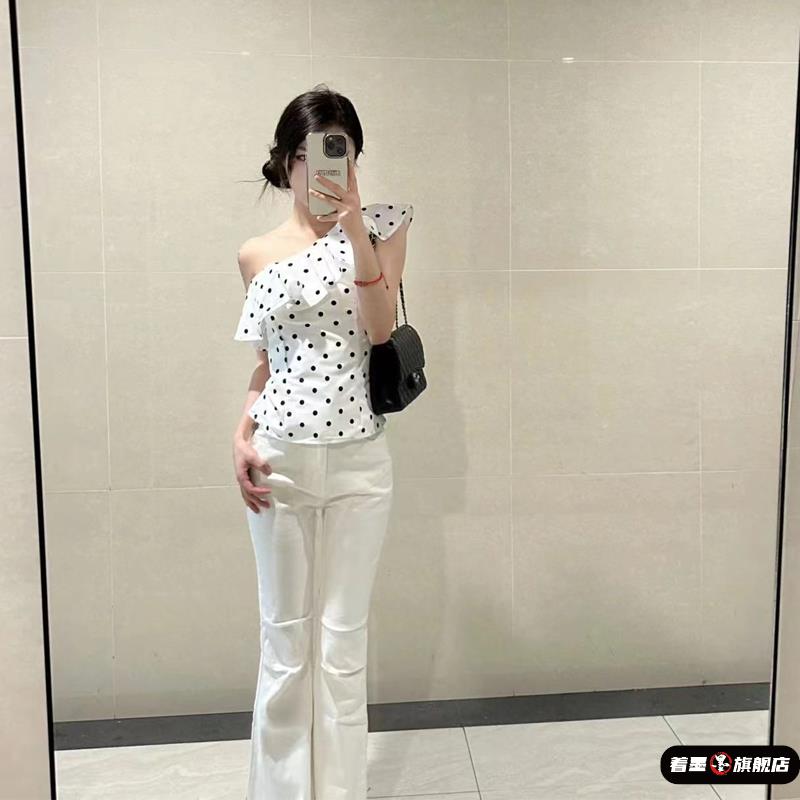 https://fulmo-img-server.com/frillista/4cc19ad2-14b7-4651-a6b5-be990da1dc25.jpg
