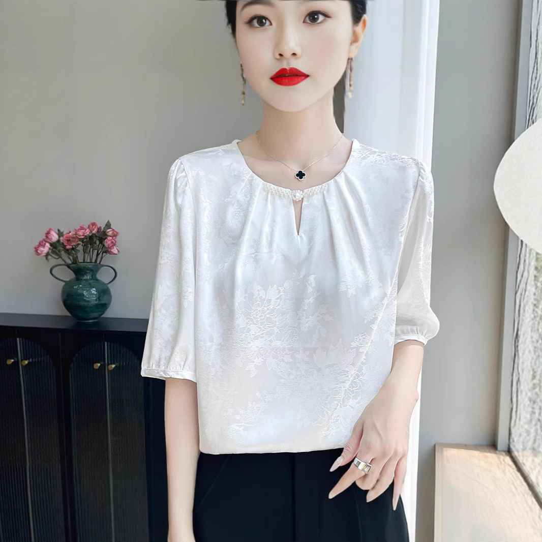 https://fulmo-img-server.com/frillista/56ee8f7f-02a4-4fab-99cd-ffe4739cc81b.jpg