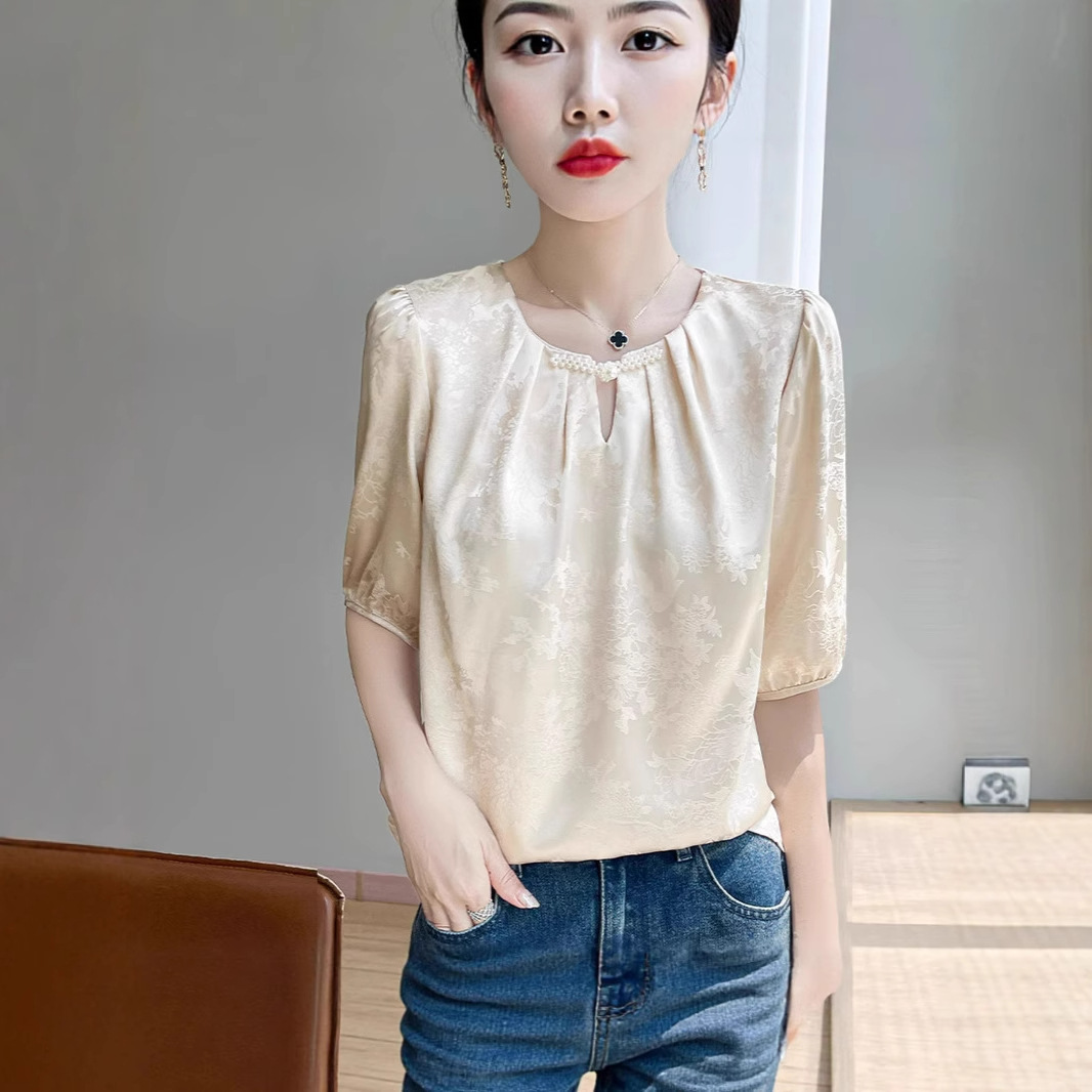https://fulmo-img-server.com/frillista/80b8f440-848b-4923-b686-7fbda5d30f11.jpg
