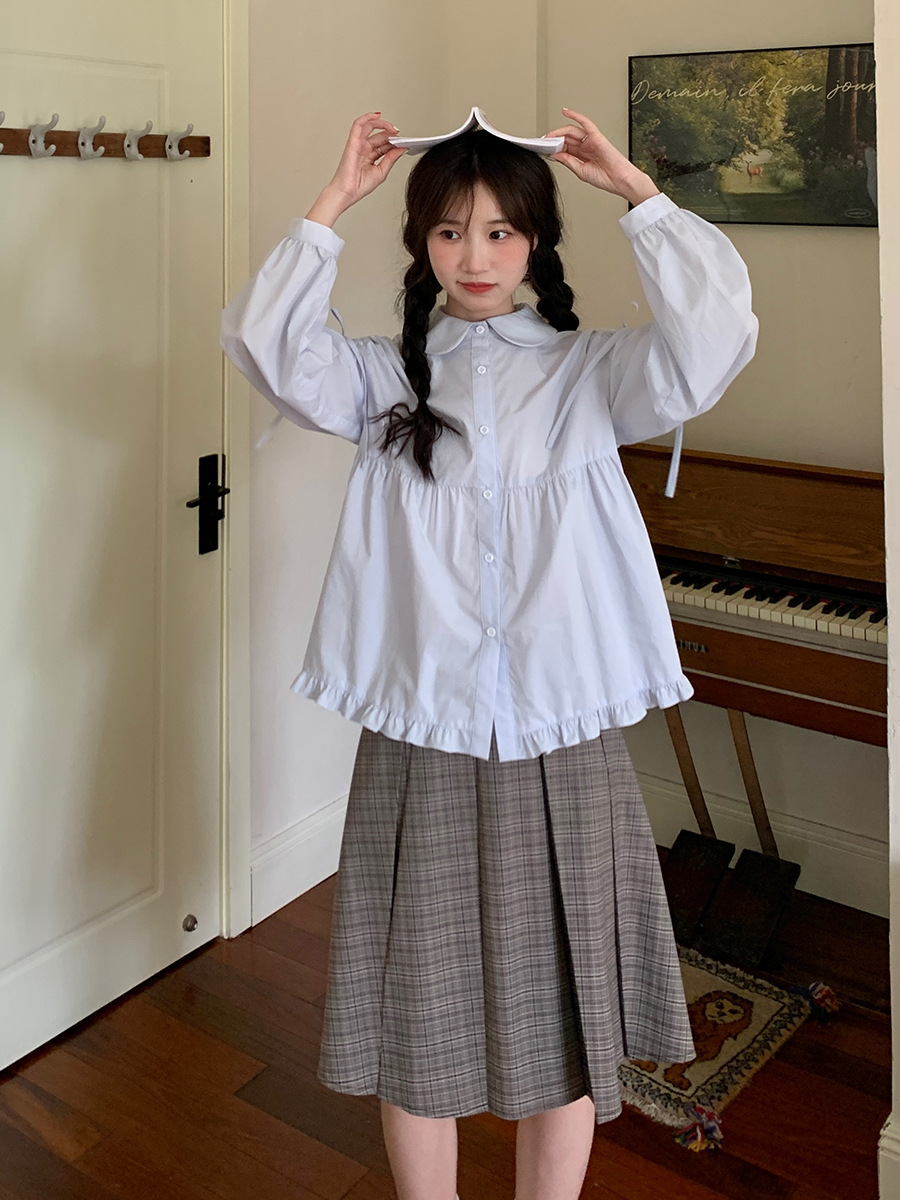 フリルブラウス 優美な丸襟裾フリルブラウス