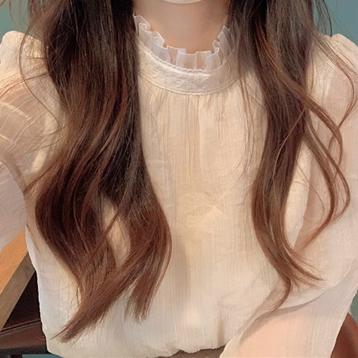 https://fulmo-img-server.com/frillista/992bed5a-66d4-44f7-853f-d54ff519d1c0.jpg