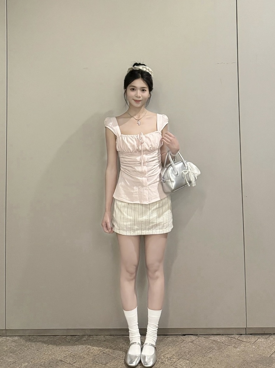 https://fulmo-img-server.com/frillista/aecdea63-9466-46e6-8dc2-70fcc4a24245.jpg
