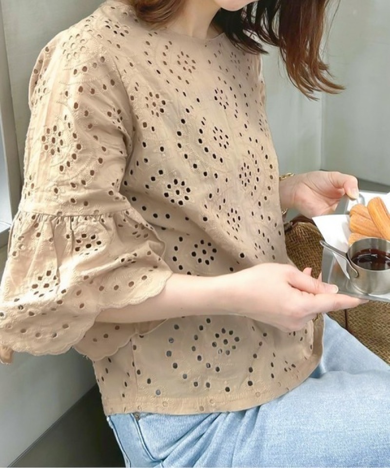 https://fulmo-img-server.com/frillista/b1041eea-5b41-41e0-8e3c-9e5cb003ea81.jpg