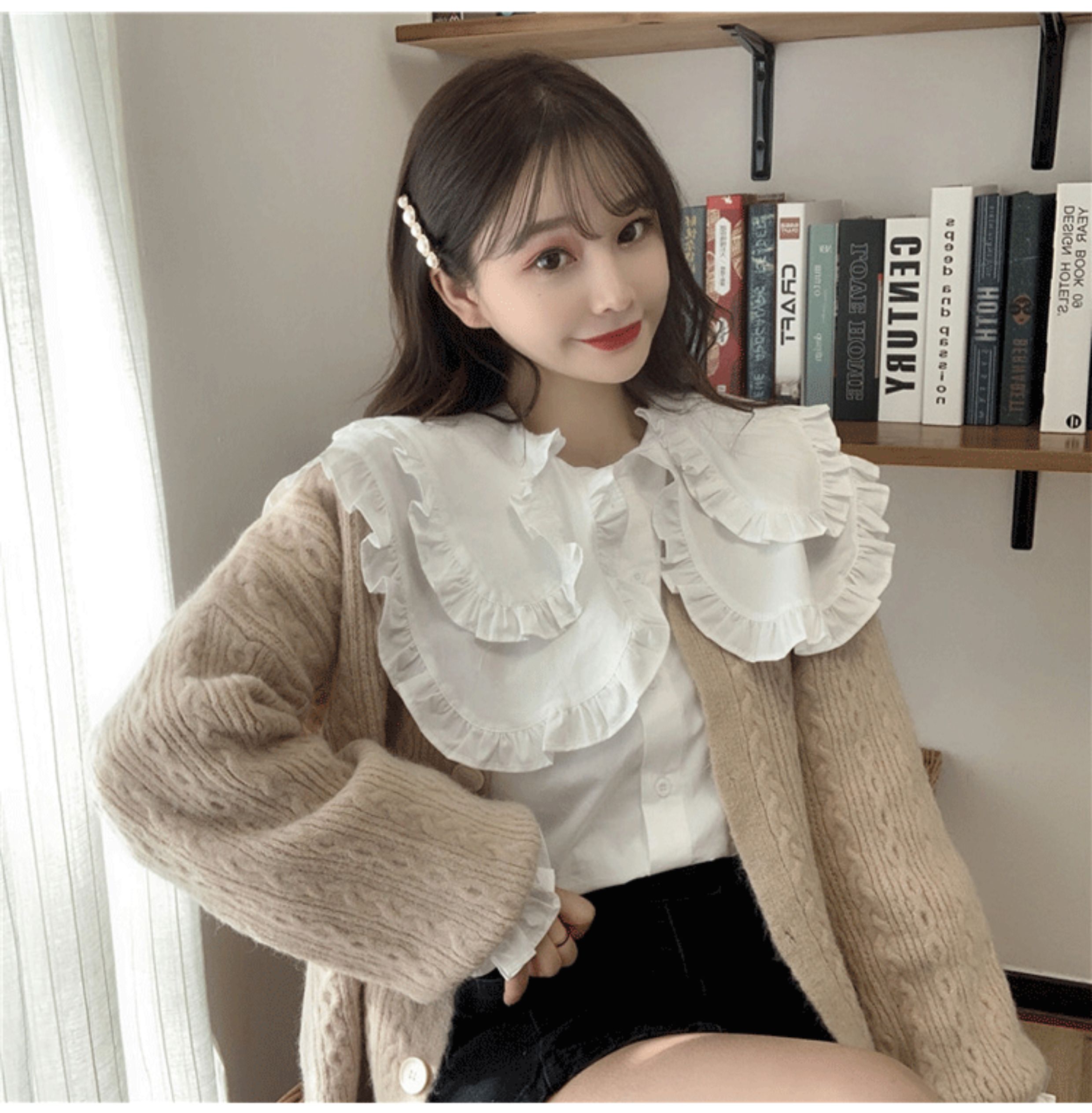 フリルブラウス 優美な肩フリル装飾ブラウス