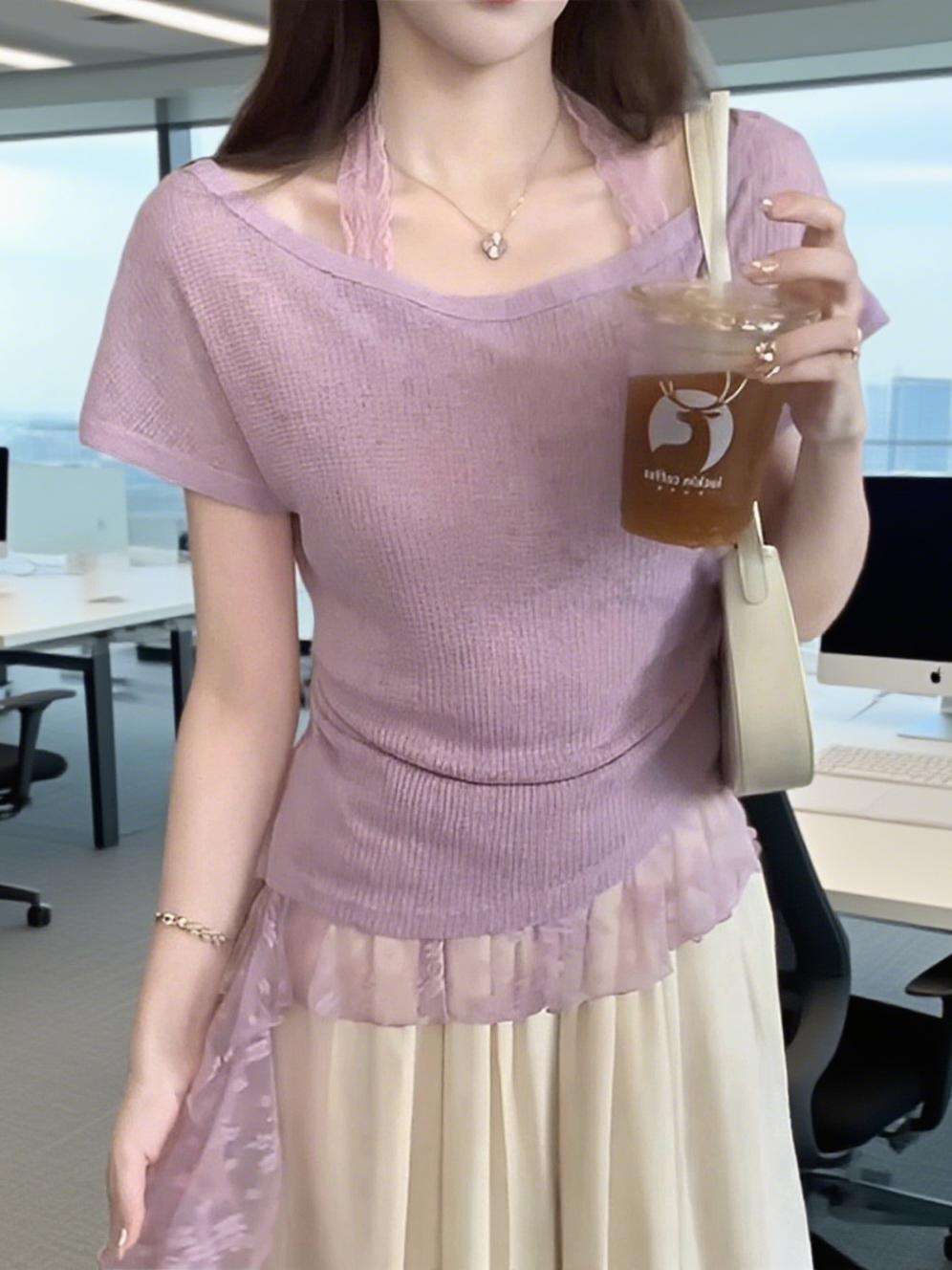 https://fulmo-img-server.com/frillista/ba4086f6-e39e-4250-9566-17eaae258997.jpg