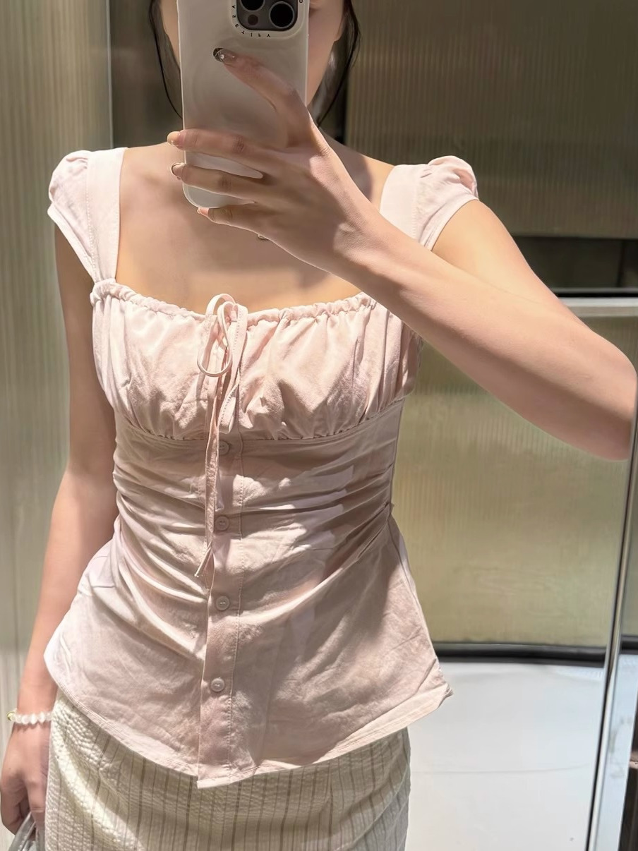 https://fulmo-img-server.com/frillista/bb0577b4-7061-4759-9aae-fbc67508a252.jpg