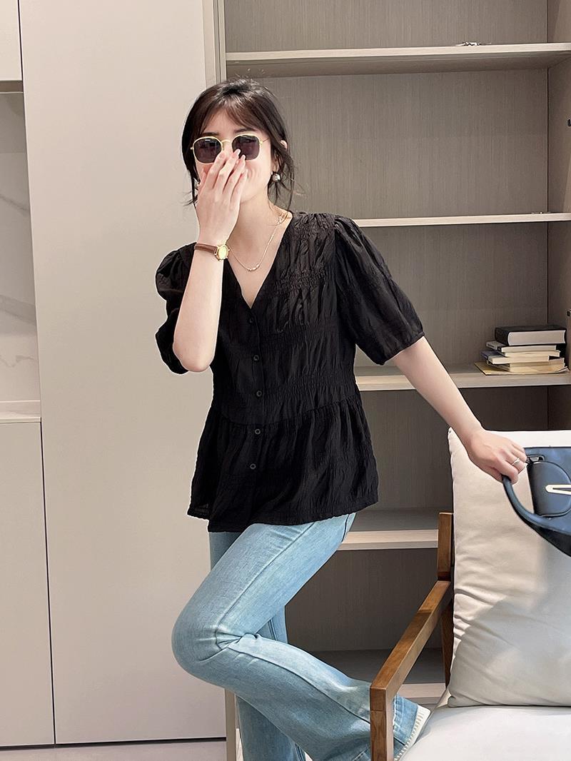 フリルブラウス 優美シャーリング胸元フリルブラウス