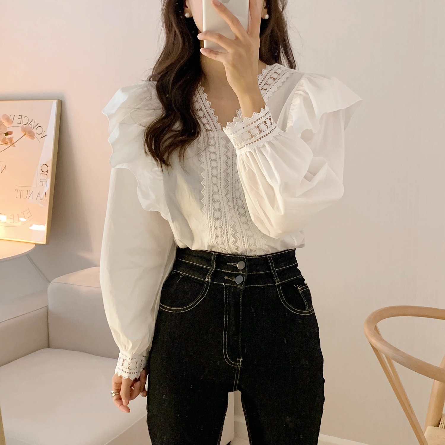 https://fulmo-img-server.com/frillista/bcd2fd16-b2c3-4bd7-8069-72df8a4c4f14.jpg