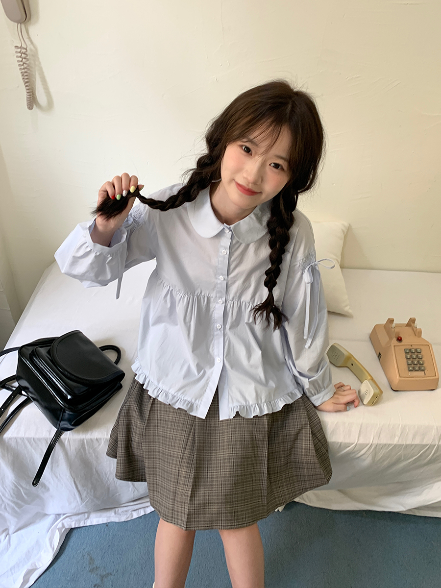 フリルブラウス 優美な丸襟裾フリルブラウス