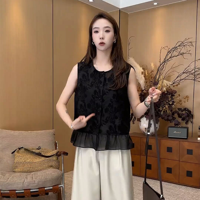 https://fulmo-img-server.com/frillista/d9f451ed-13c1-4914-b5c6-1834f31b6597.jpg