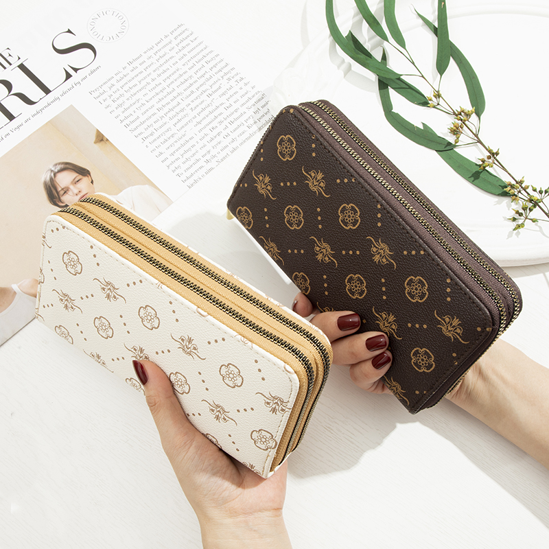 レディース二つ折り財布 花柄総柄プリント本革レディース二つ折り財布