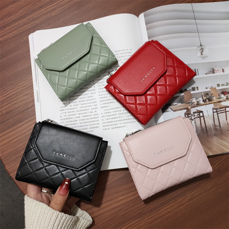 レディース二つ折り財布 キルティングステッチ二つ折りミニ財布