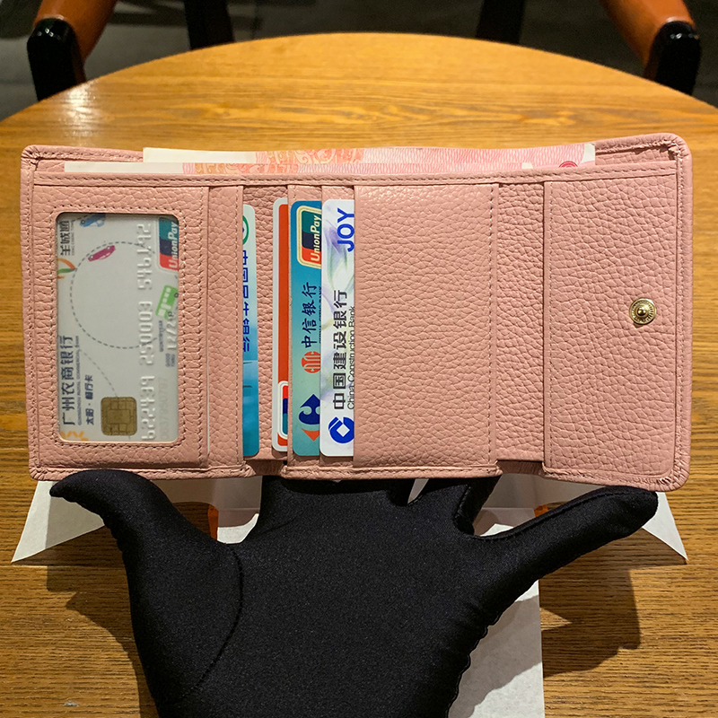 レディース二つ折り財布 キルティングステッチ上品二つ折り財布ミニ