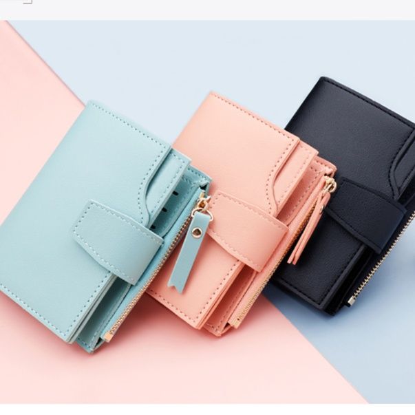 レディース二つ折り財布 多機能収納付きコンパクトレザー二つ折り財布