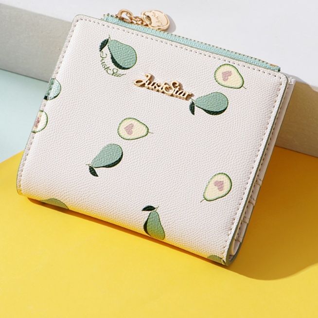 レディース二つ折り財布 アボカド柄がキュートなミニ二つ折り財布