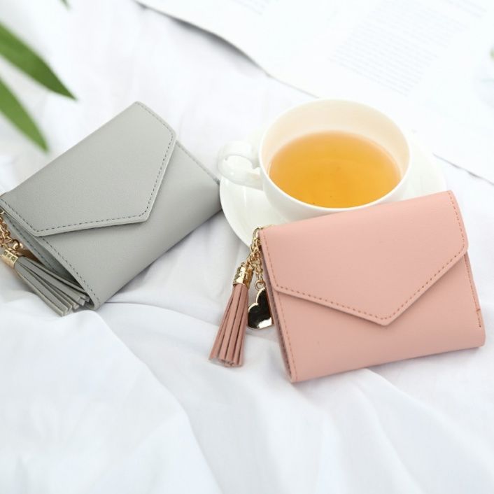 タッセル付き封筒型レディース二つ折り財布