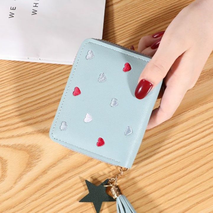 レディース二つ折り財布 ハート刺繍タッセル付き二つ折りミニ財布