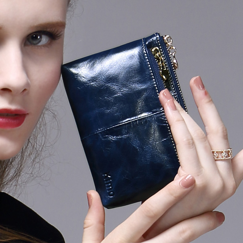 レディース二つ折り財布 本革二つ折り小銭入れ付き多機能財布