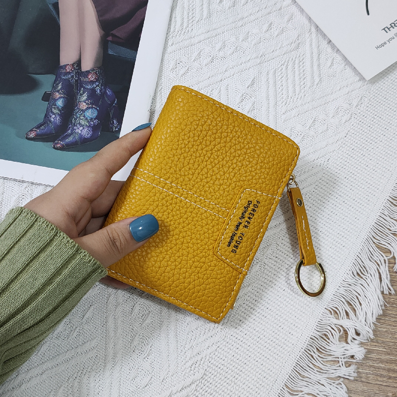 レディース二つ折り財布 型押しレザー金具付きコンパクト二つ折り財布