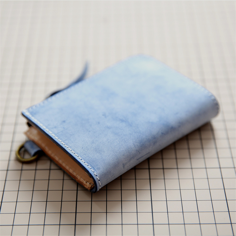 レディース二つ折り財布 本革使用バイカラー仕様レディース二つ折り財布