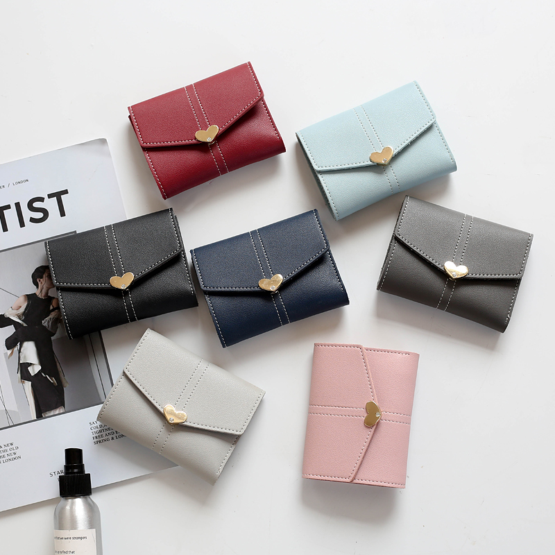 レディース二つ折り財布 ハート金具付きコンパクト二つ折り財布