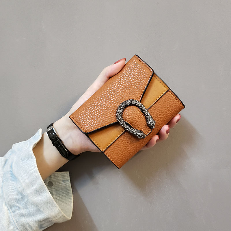 レディース二つ折り財布 蛇腹金具付きレザー二つ折り財布