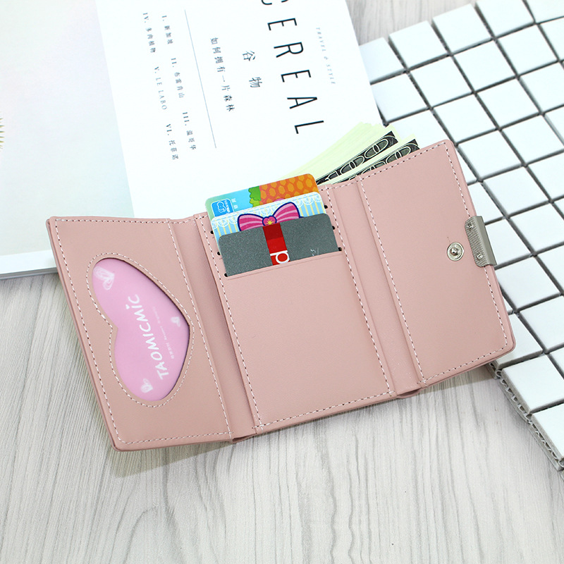 レディース二つ折り財布 猫モチーフ金具付き三つ折りミニ財布