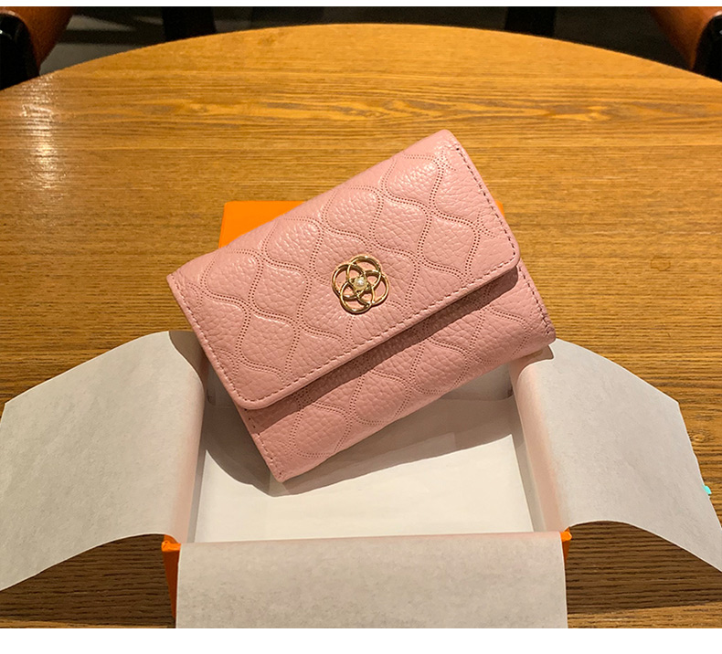 レディース二つ折り財布 キルティングステッチ上品二つ折り財布ミニ